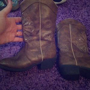Size 1 Cowgirl boots